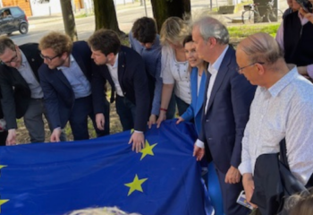 Inaugurazione Della Panchina Europea